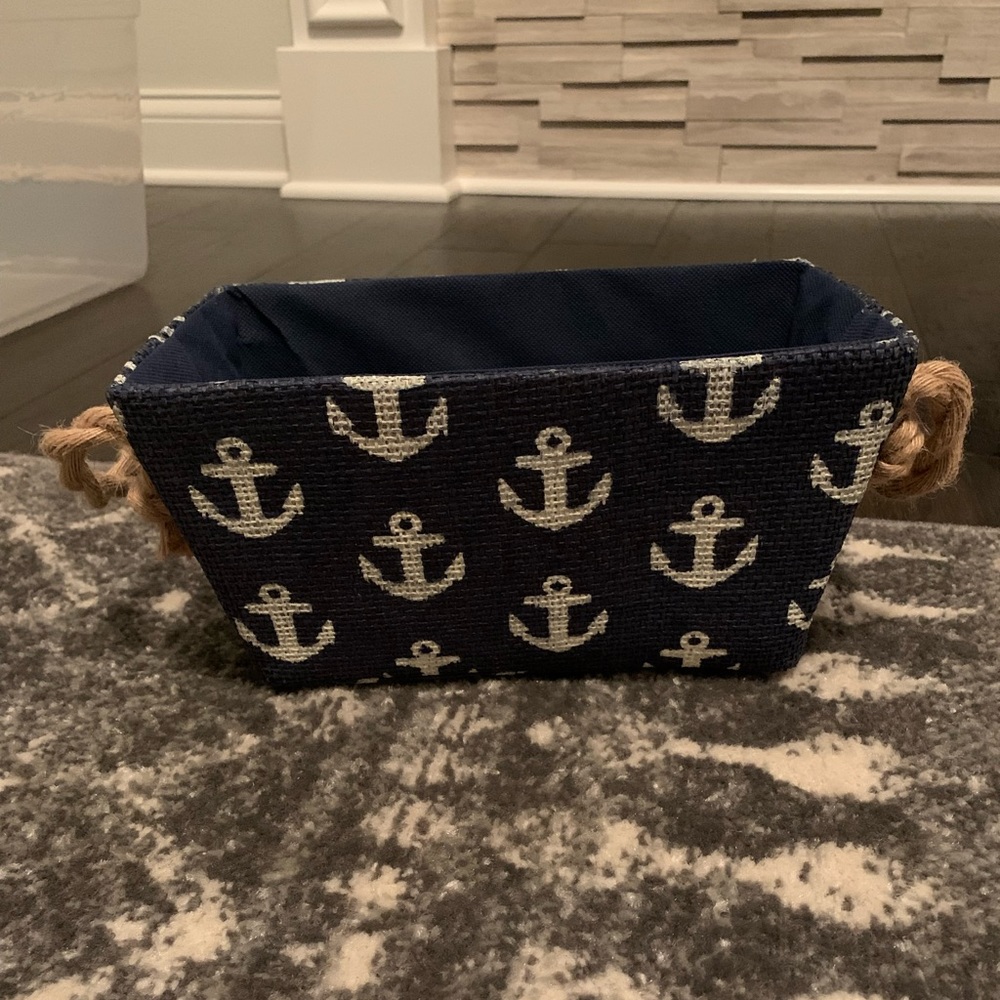 Navy basket with white anchors with burlap handles